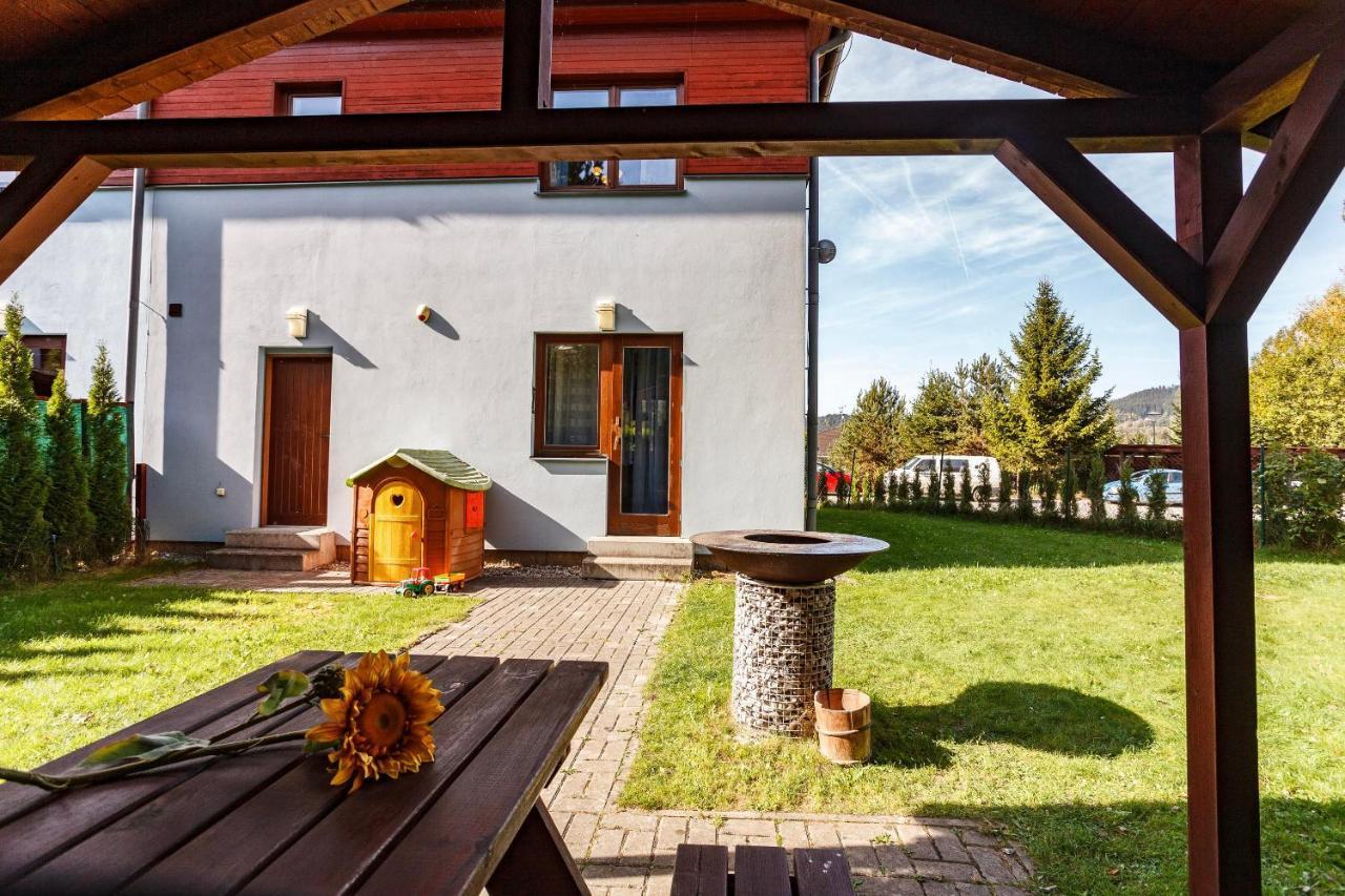 Vila Kubik Lipno Lipno nad Vltavou Eksteriør billede